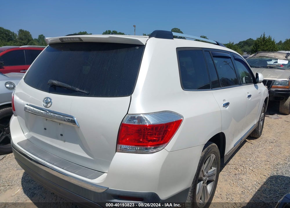 2011 TOYOTA HIGHLANDER LIMITED V6 VIN: 5TDYK3EH0BS033531
