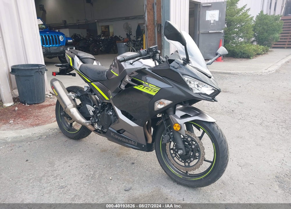 2021 KAWASAKI EX400 VIN: JKAEXKG14MDAD2937