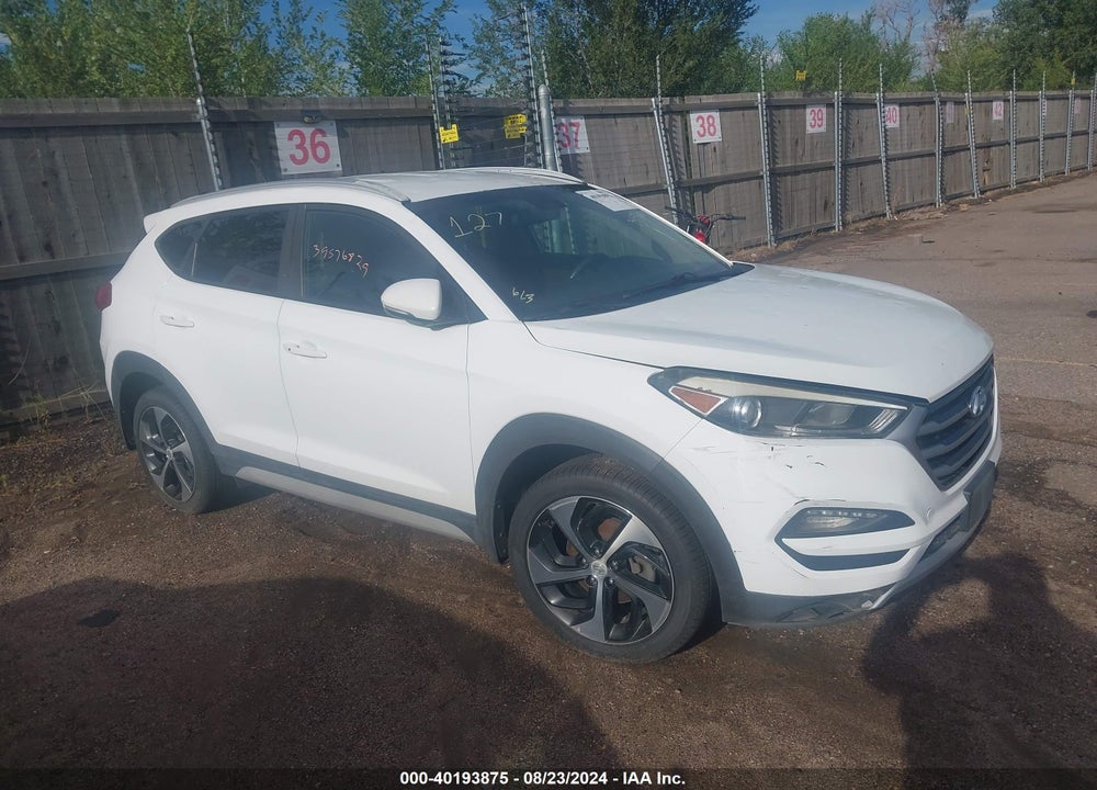 2017 HYUNDAI TUCSON SPORT VIN: KM8J3CA2XHU412603