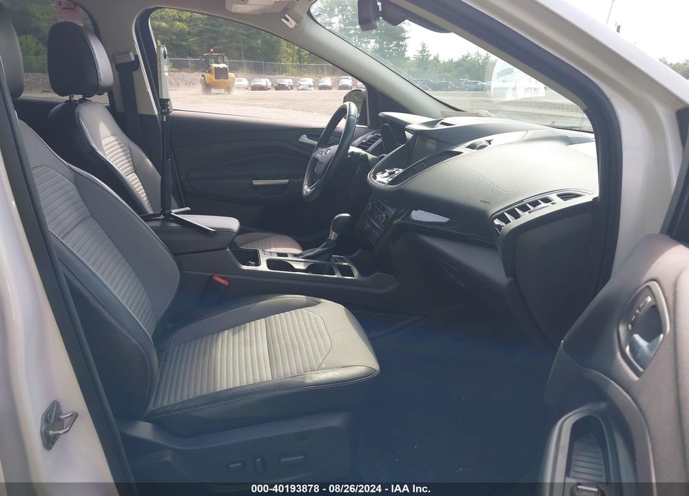 2017 FORD ESCAPE TITANIUM VIN: 1FMCU9JD4HUB14283