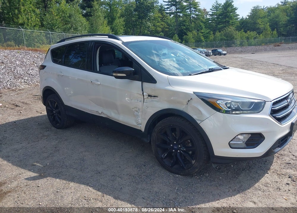 2017 FORD ESCAPE TITANIUM VIN: 1FMCU9JD4HUB14283