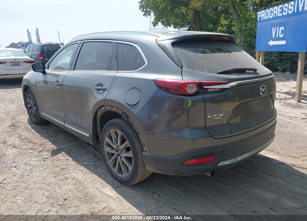 2018 MAZDA CX-9 GRAND TOURING VIN: JM3TCBDY3J0213033