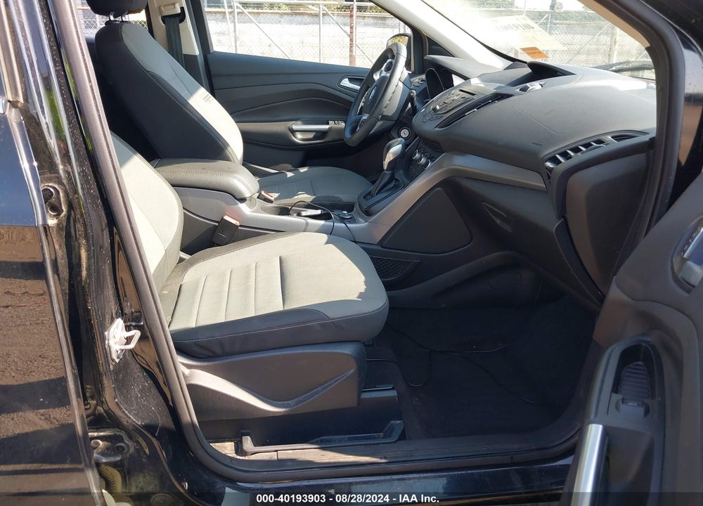 2016 FORD ESCAPE SE VIN: 1FMCU9GX5GUC53693