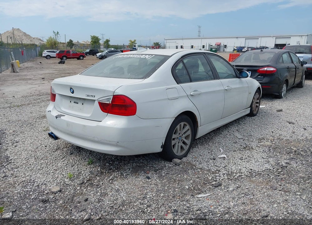 2007 BMW 328I VIN: WBAVA33567KX77855