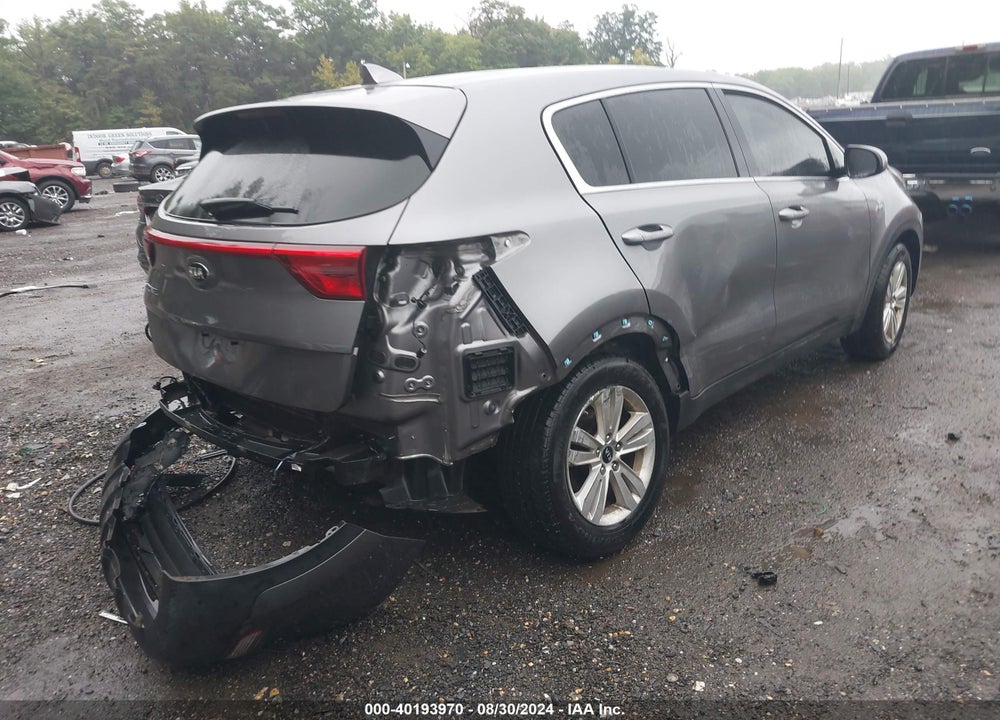 2017 KIA SPORTAGE LX VIN: KNDPMCAC8H7272280