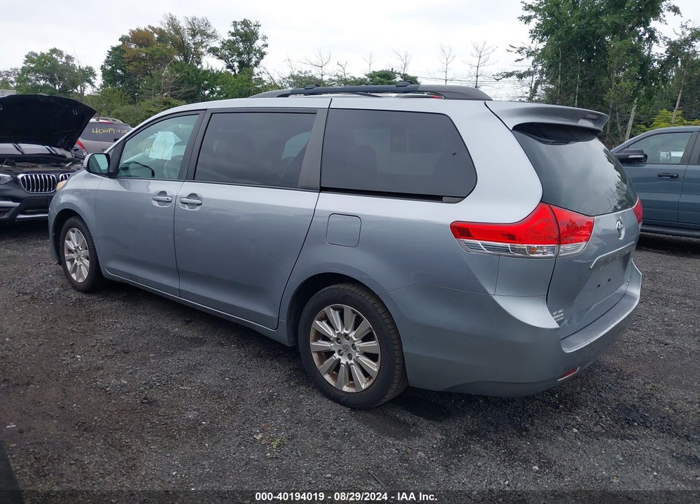 2011 TOYOTA SIENNA XLE VIN: 5TDDK3DC6BS028497