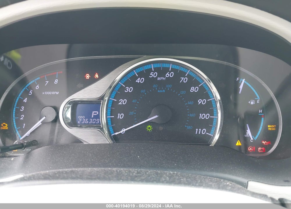 2011 TOYOTA SIENNA XLE VIN: 5TDDK3DC6BS028497