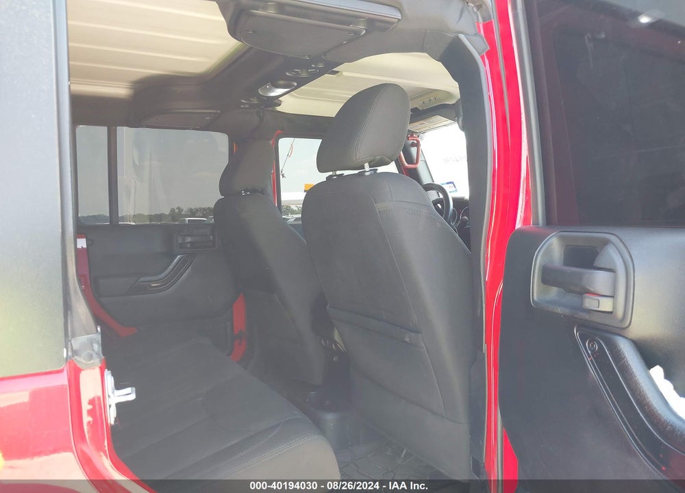2017 JEEP WRANGLER UNLIMITED SPORT 4X4 VIN: 1C4BJWDG0HL703494