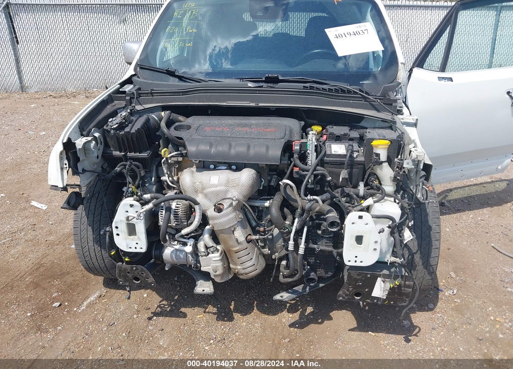 2018 JEEP RENEGADE LIMITED FWD VIN: ZACCJADB5JPG74233