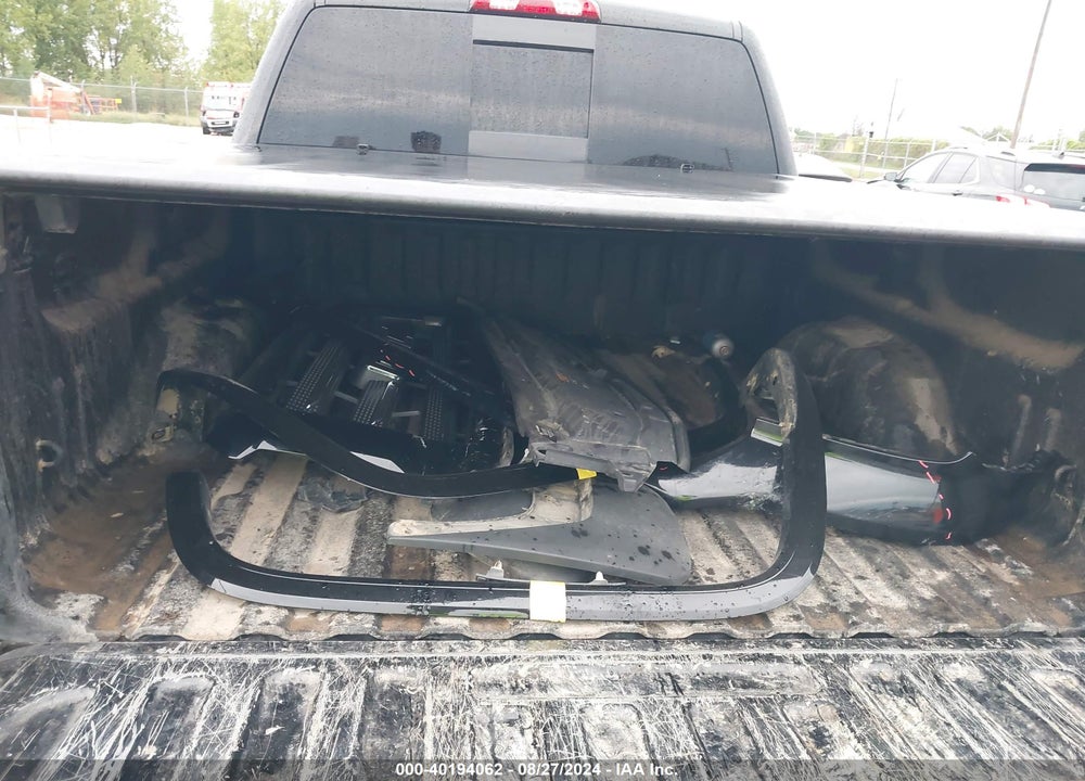 2015 GMC SIERRA 1500 SLT VIN: 3GTU2VEC5FG102197