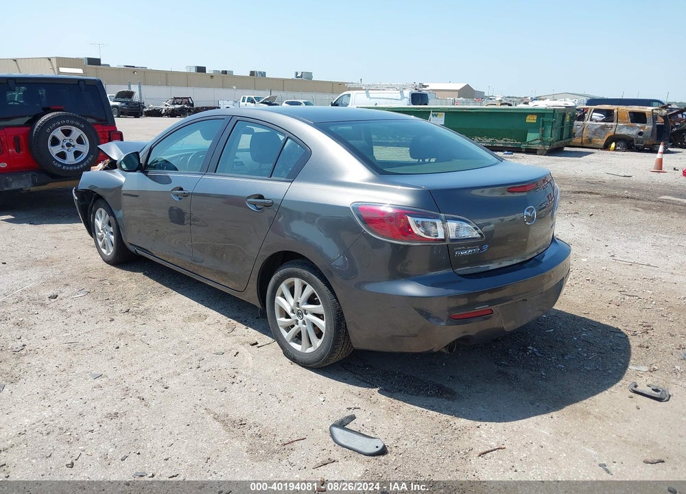 2013 MAZDA MAZDA3 VIN: JM1BL1V7XD1719185
