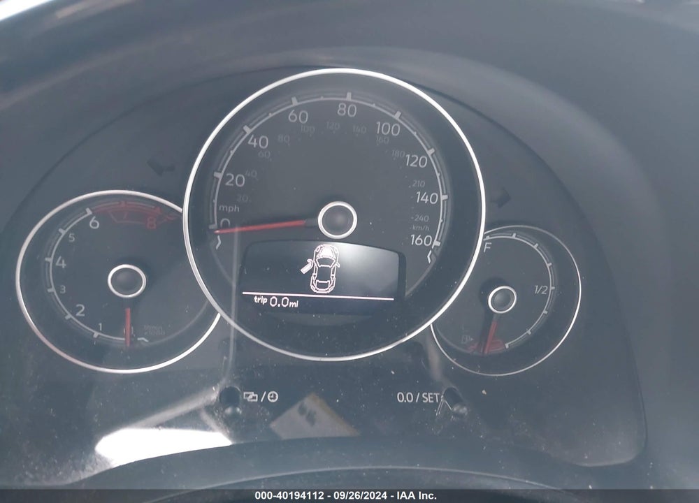 2017 VOLKSWAGEN BEETLE #PINKBEETLE/1.8T CLASSIC/1.8T S VIN: 3VWF17AT0HM629885