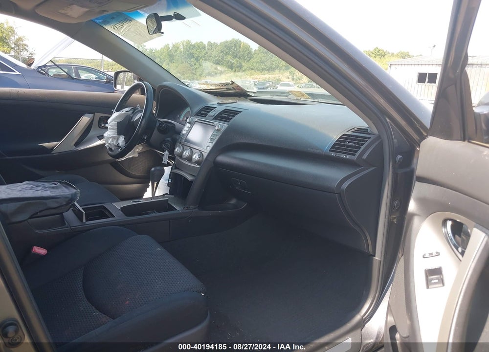2011 TOYOTA CAMRY SE VIN: 4T1BF3EKXBU665286