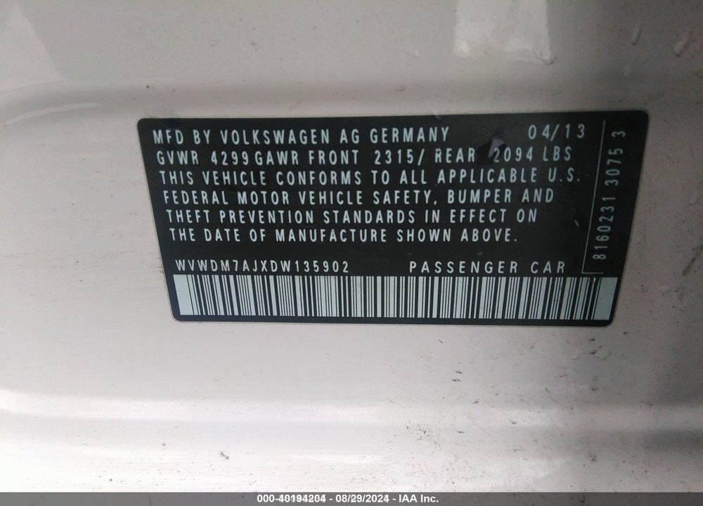 2013 VOLKSWAGEN GOLF VIN: WVWDM7AJXDW135902