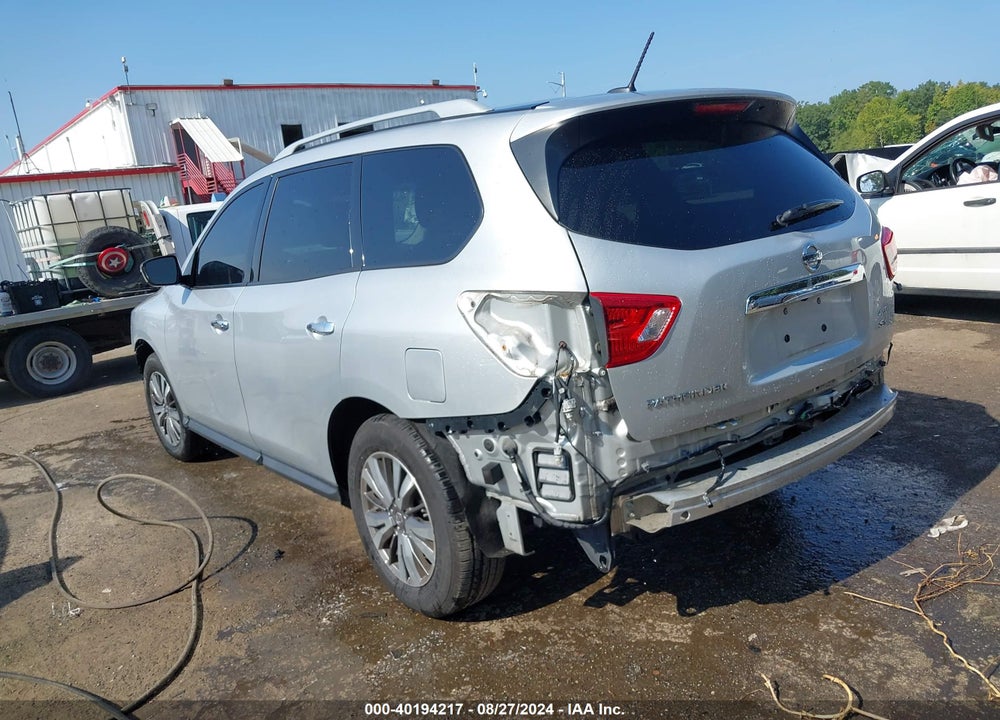 2018 NISSAN PATHFINDER SV VIN: 5N1DR2MM8JC662095