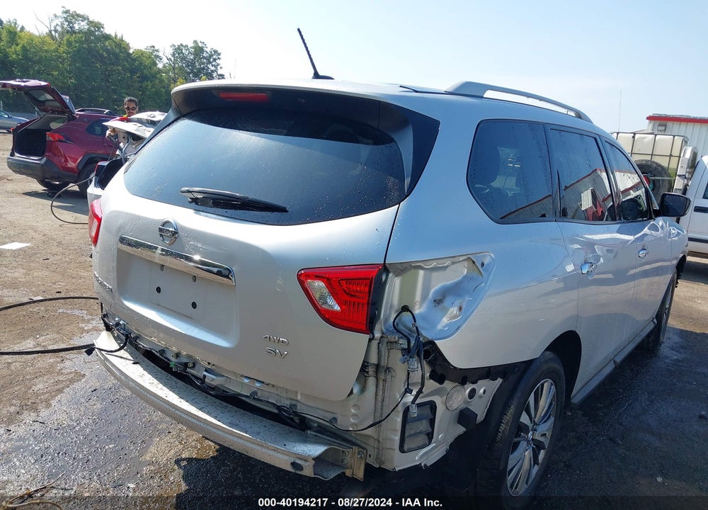 2018 NISSAN PATHFINDER SV VIN: 5N1DR2MM8JC662095