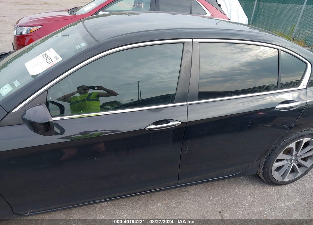 2015 HONDA ACCORD SPORT VIN: 1HGCR2F54FA020208