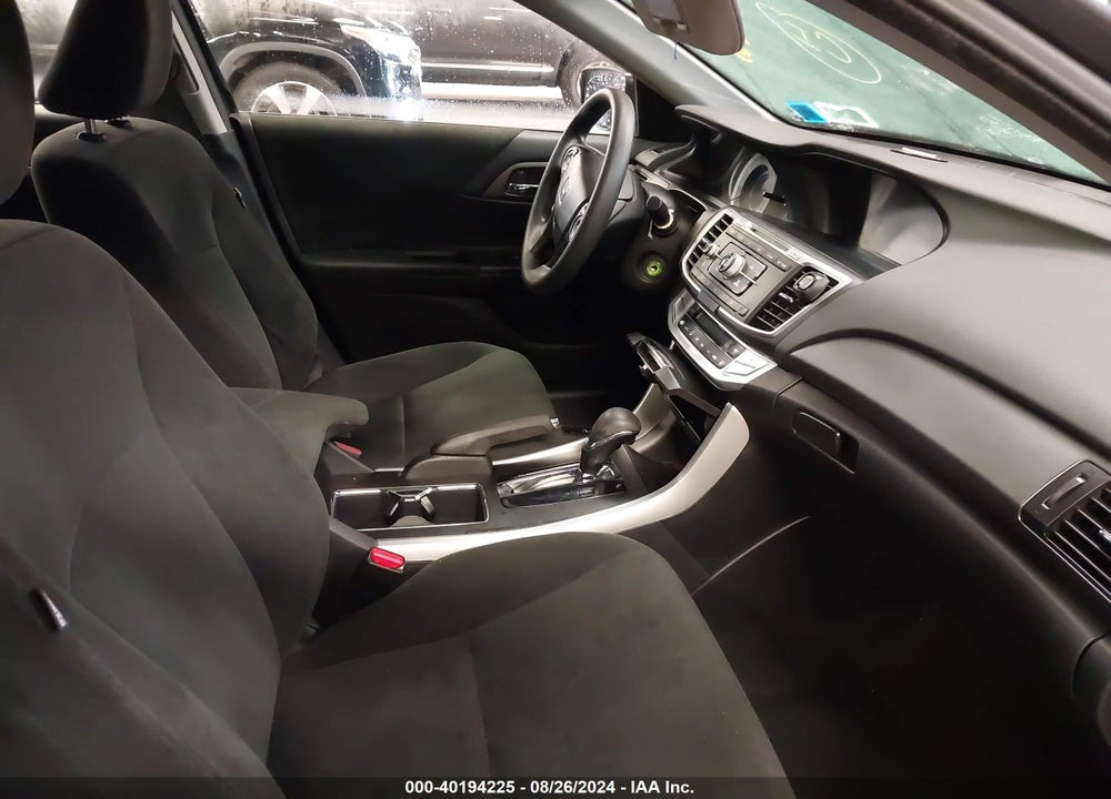 2013 HONDA ACCORD LX VIN: 1HGCR2F31DA126112