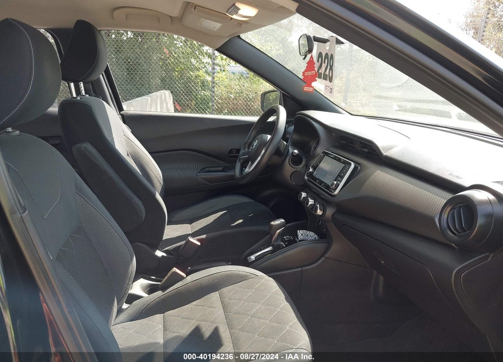 2018 NISSAN KICKS S VIN: 3N1CP5CU9JL526784