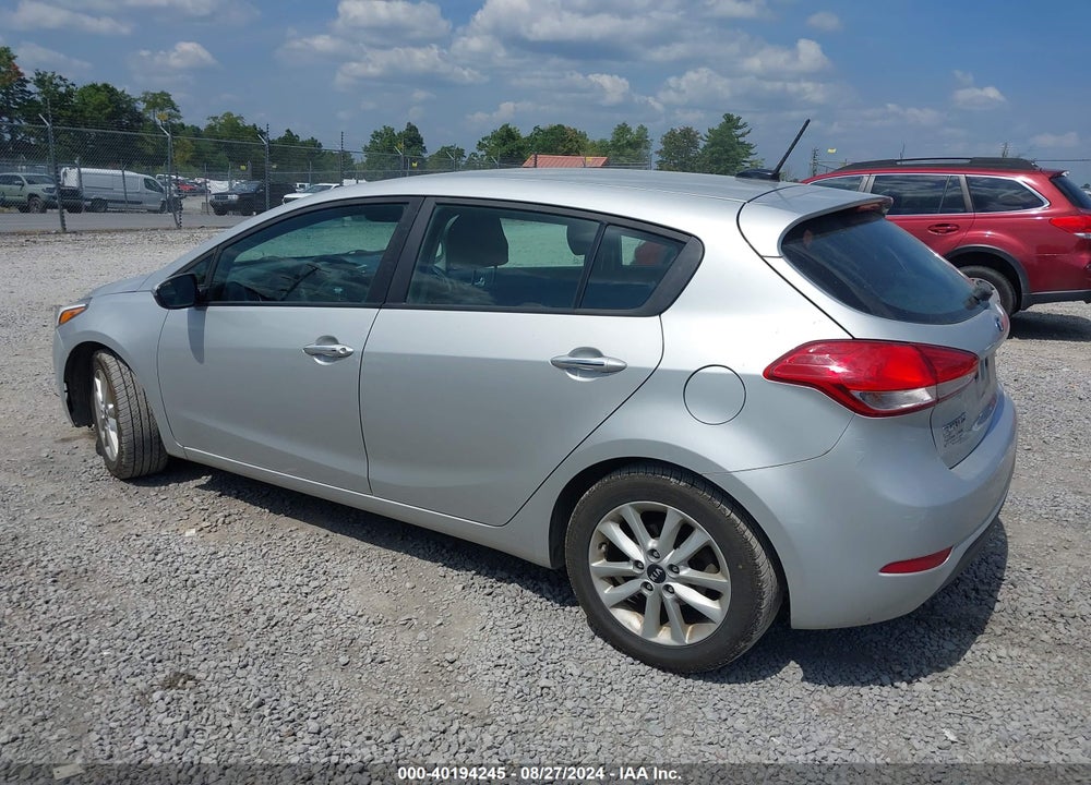 2017 KIA FORTE LX VIN: KNAFK5A83H5669218