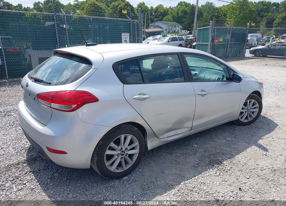 2017 KIA FORTE LX VIN: KNAFK5A83H5669218