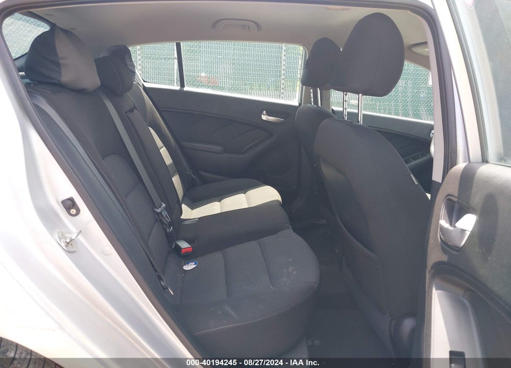 2017 KIA FORTE LX VIN: KNAFK5A83H5669218