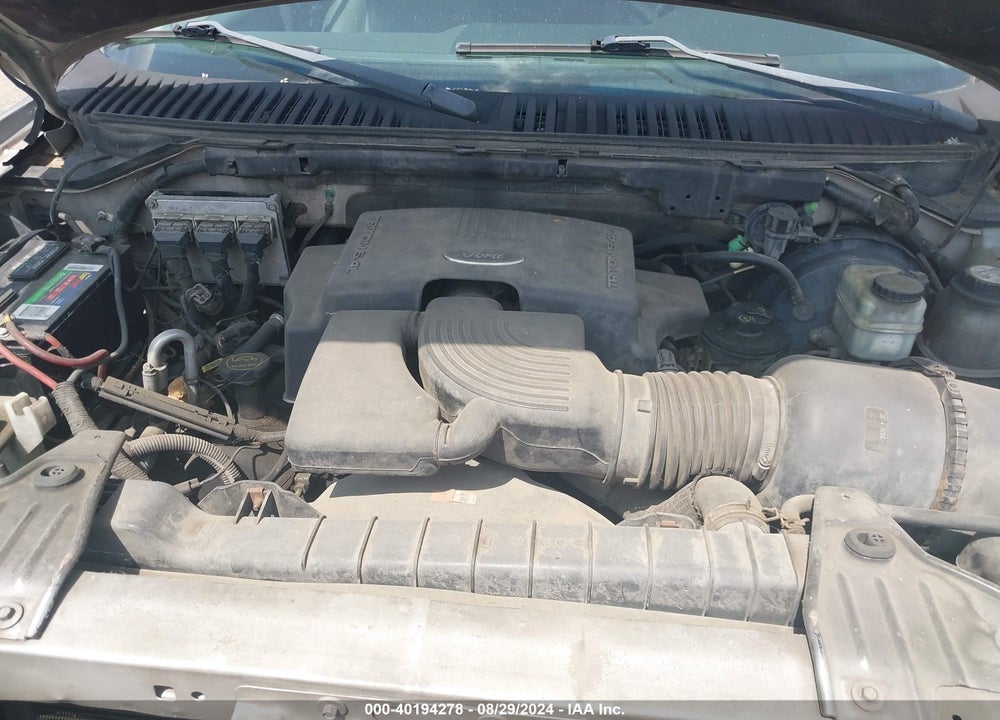 2003 FORD EXPEDITION XLT VIN: 1FMFU15L13LA82455
