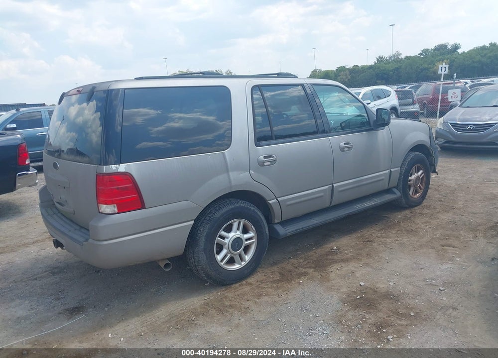 2003 FORD EXPEDITION XLT VIN: 1FMFU15L13LA82455