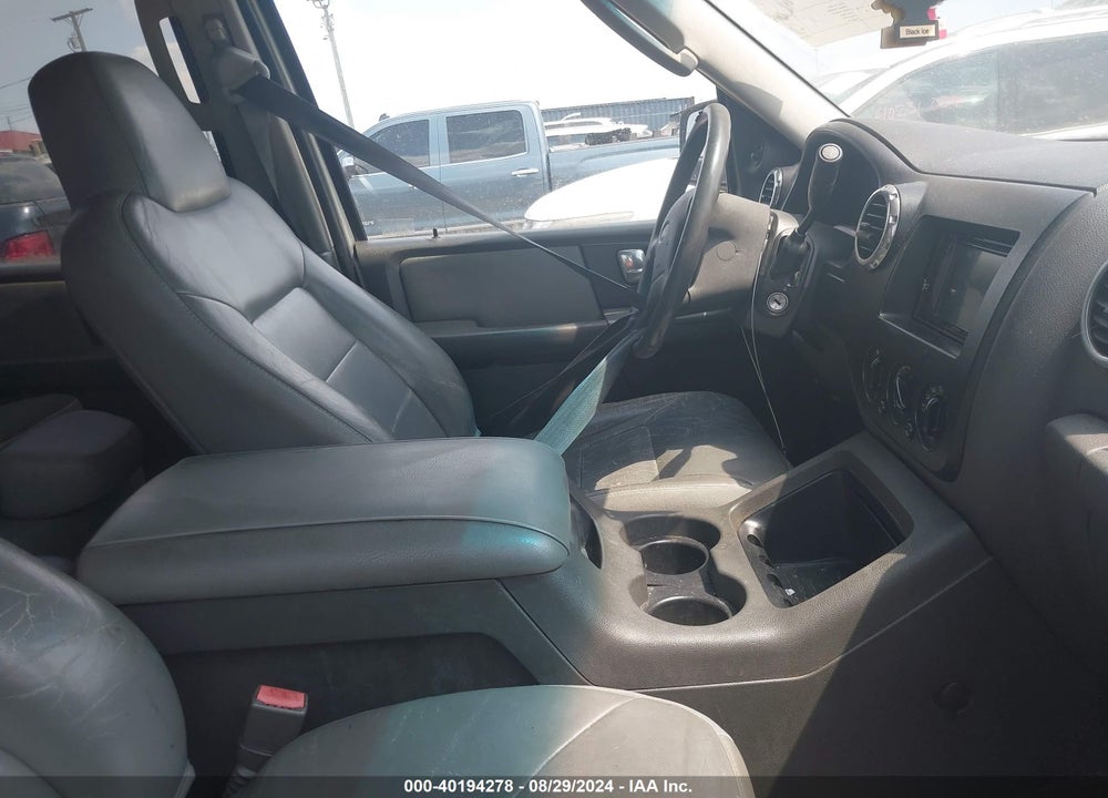 2003 FORD EXPEDITION XLT VIN: 1FMFU15L13LA82455