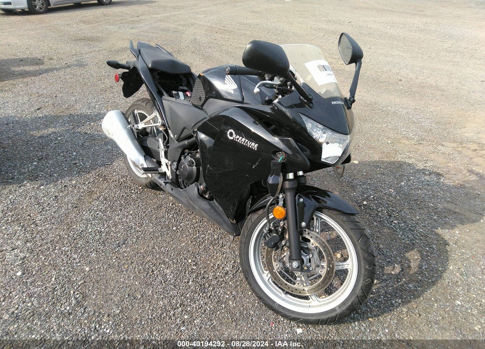 2011 HONDA CBR250 R VIN: MLHMC4117B5003522