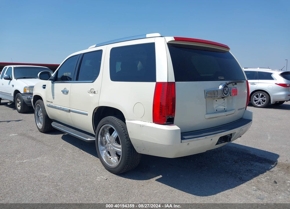 2008 CADILLAC ESCALADE STANDARD VIN: 1GYFK63828R229046