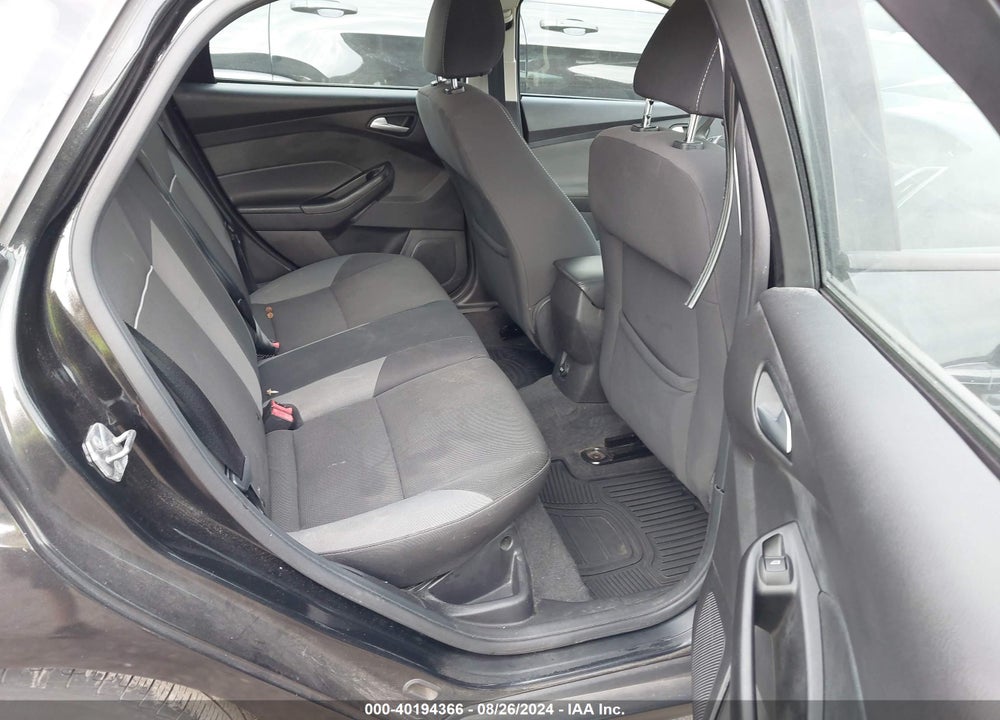 2013 FORD FOCUS SE VIN: 1FADP3K25DL218300