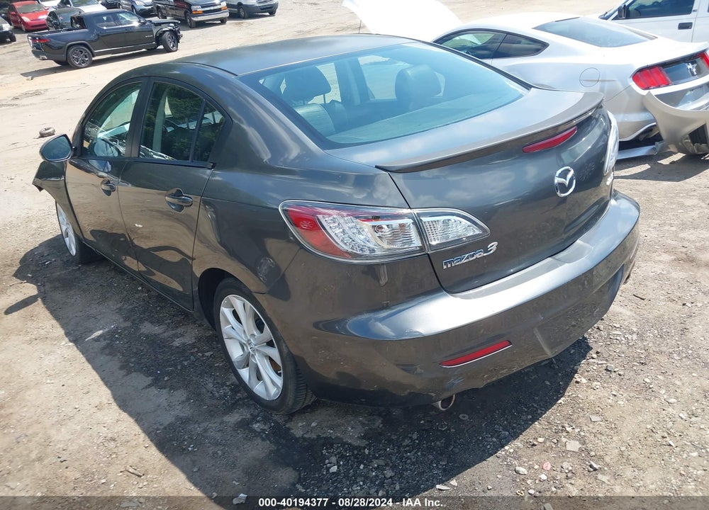 2010 MAZDA 3 S GRAND TOURING VIN: JM1BL1S51A1318400