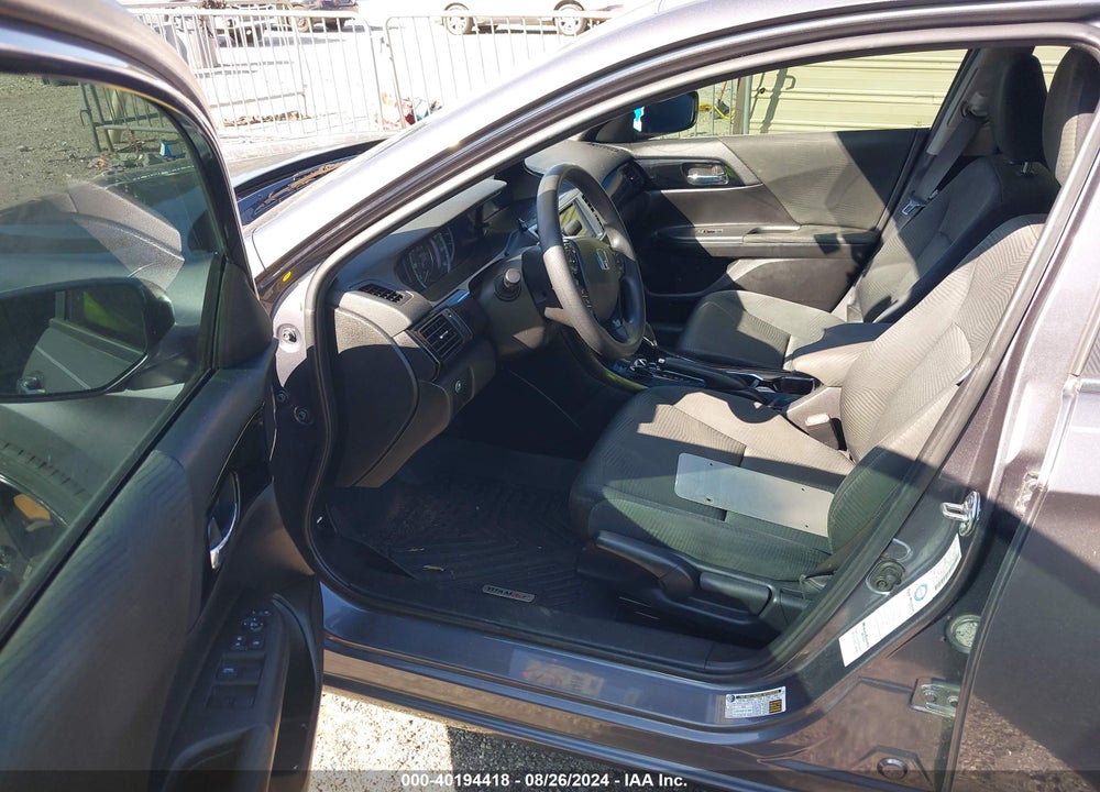 2017 HONDA ACCORD LX VIN: 1HGCR2F3XHA267783