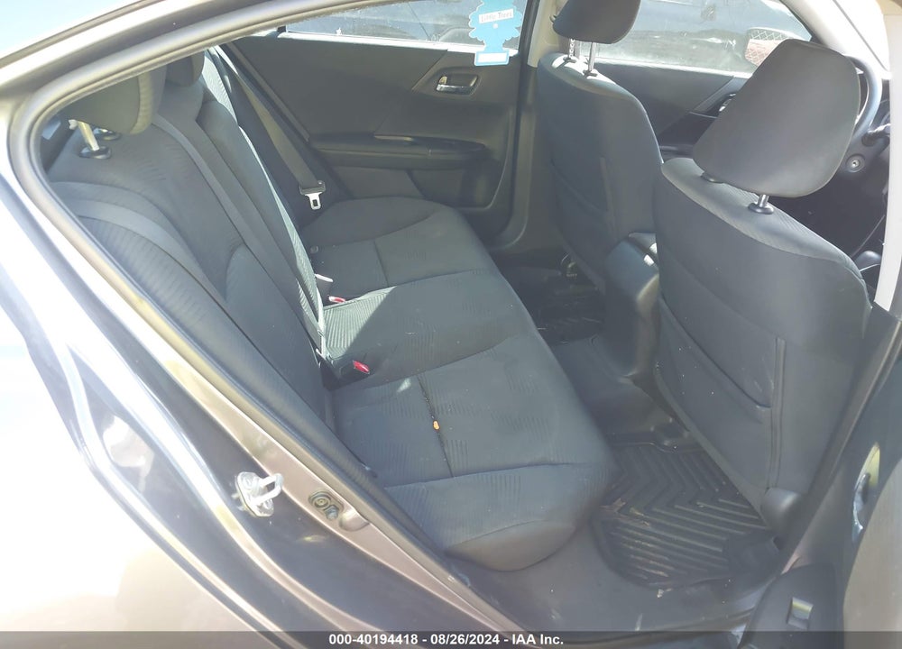 2017 HONDA ACCORD LX VIN: 1HGCR2F3XHA267783