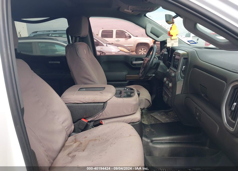 2020 CHEVROLET SILVERADO 1500 VIN: 1GCUYDEDXLZ137220