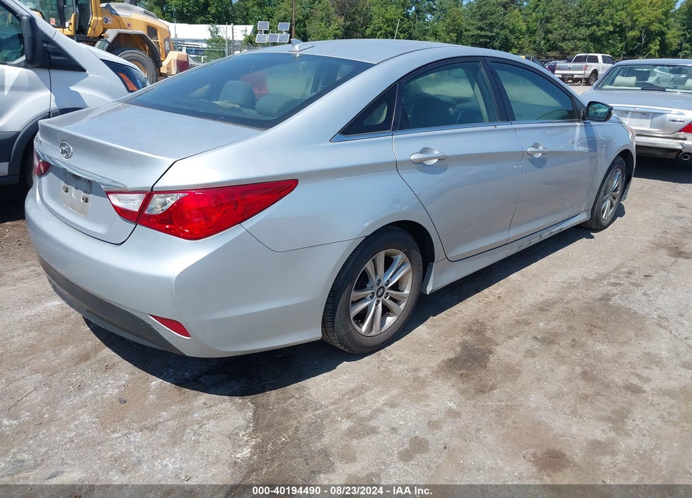 2014 HYUNDAI SONATA GLS VIN: 5NPEB4AC1EH936736