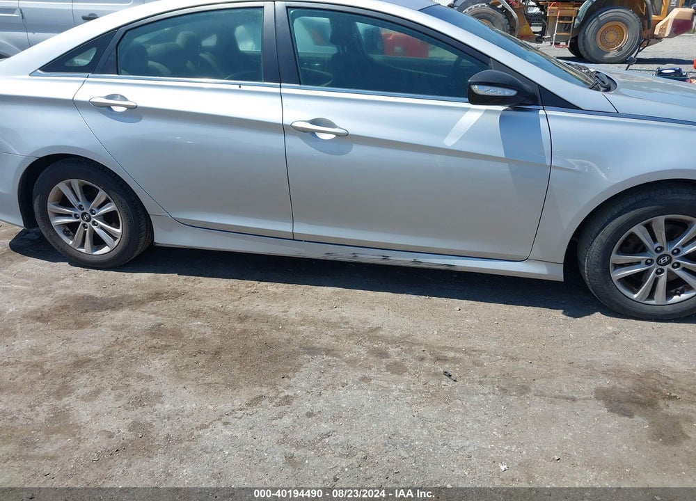 2014 HYUNDAI SONATA GLS VIN: 5NPEB4AC1EH936736