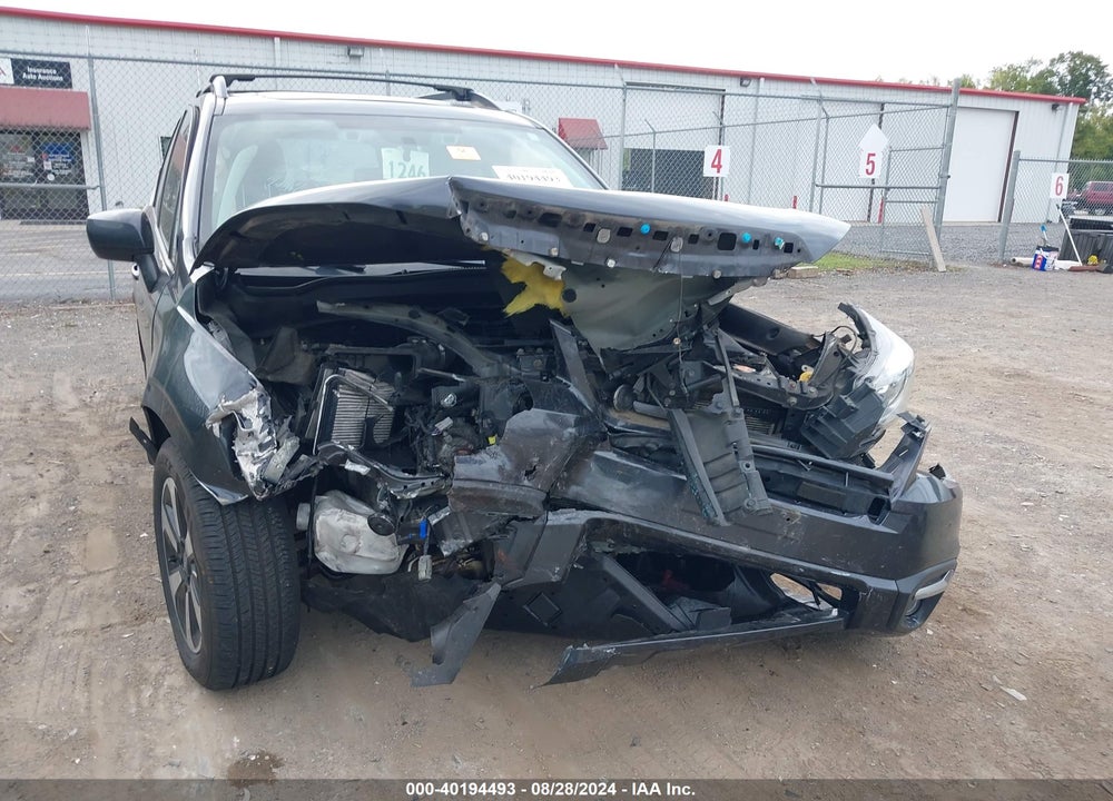 2018 SUBARU FORESTER 2.5I PREMIUM VIN: JF2SJAGC6JH583660