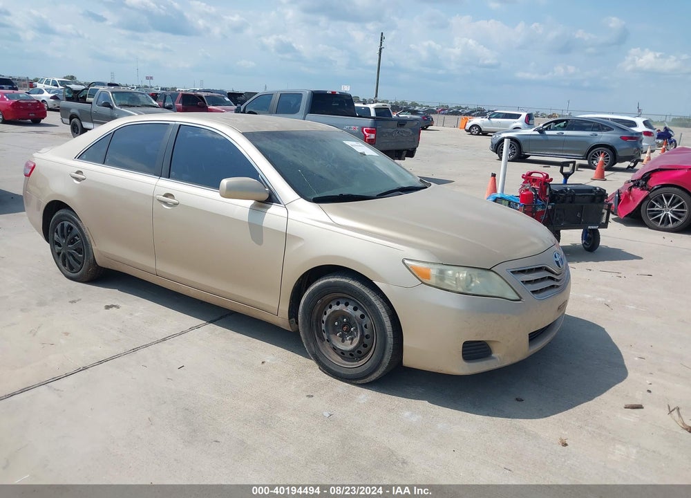 2011 TOYOTA CAMRY LE VIN: 4T1BF3EK8BU607953