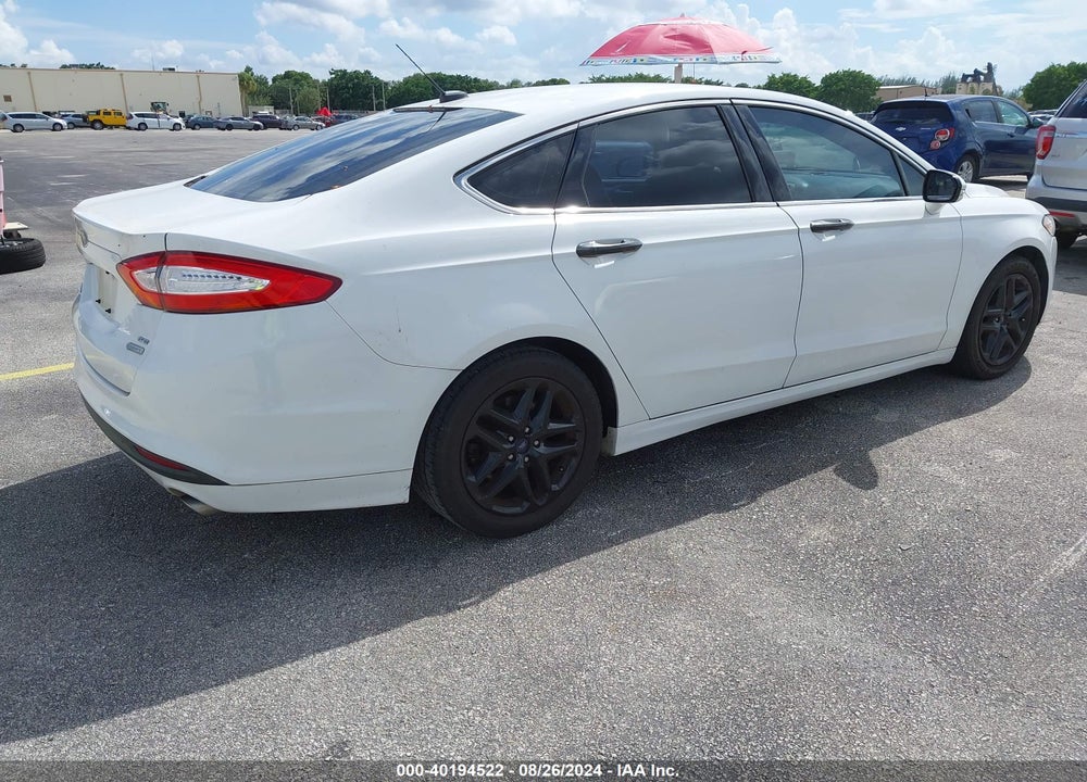 2016 FORD FUSION SE VIN: 1FA6P0HD8G5104977