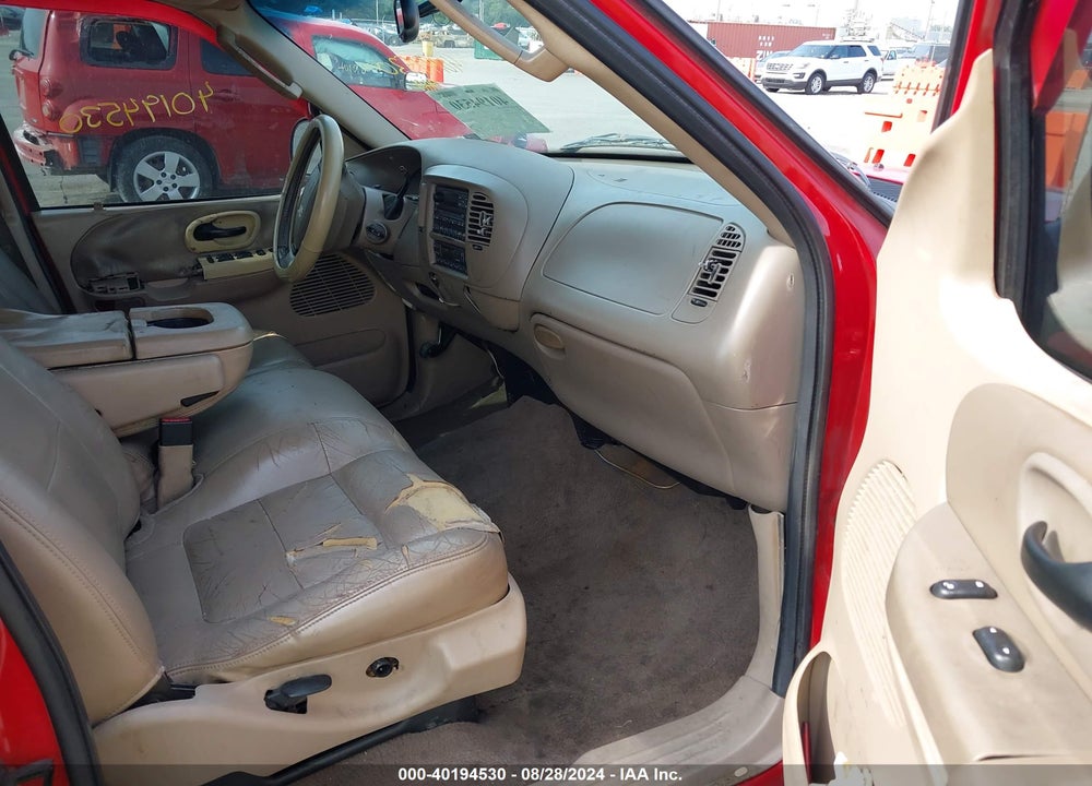2002 FORD F-150 LARIAT/XLT VIN: 1FTRW07L02KC13267