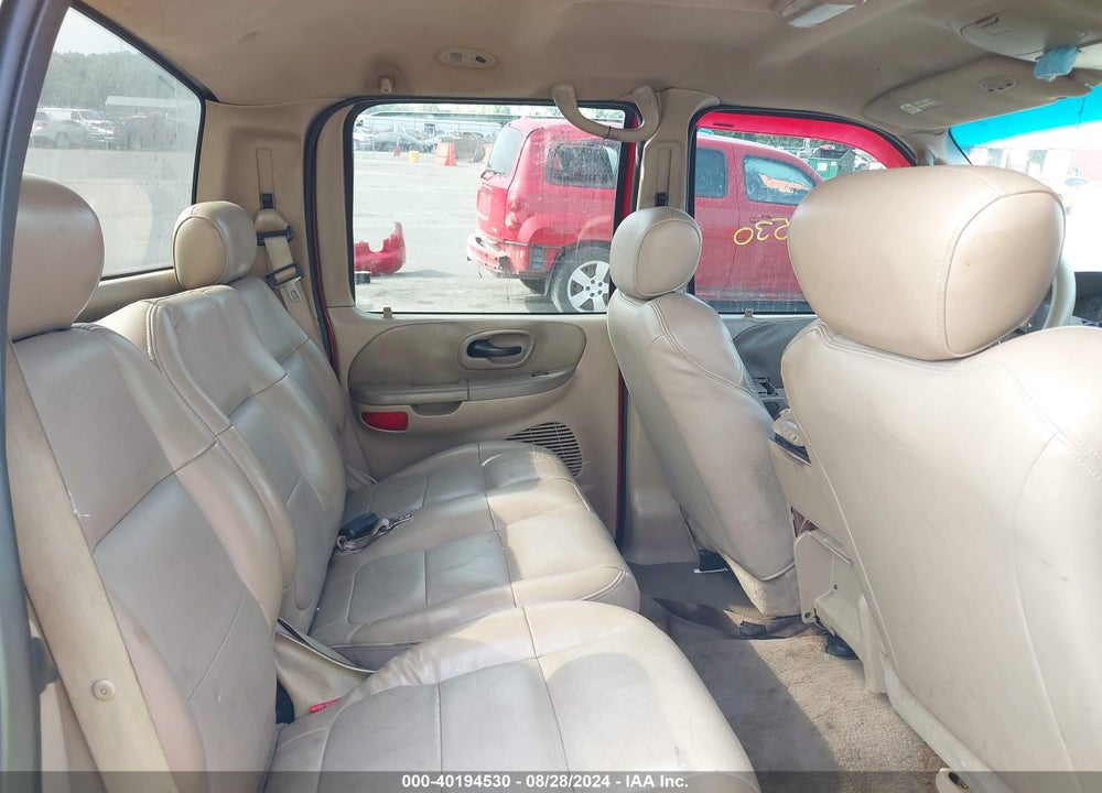 2002 FORD F-150 LARIAT/XLT VIN: 1FTRW07L02KC13267