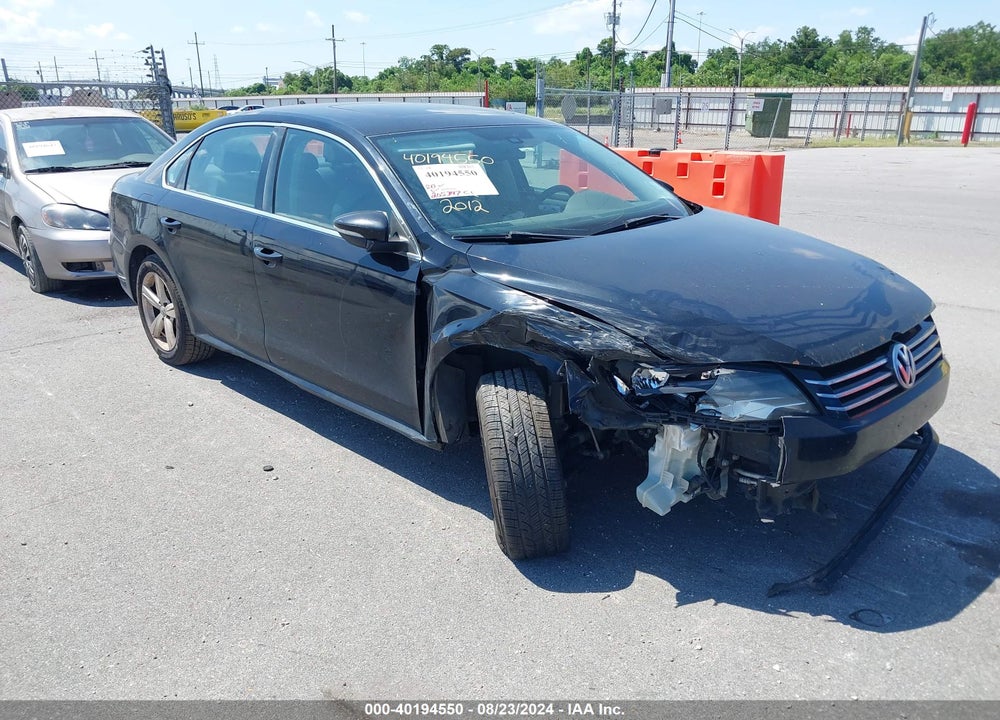 2012 VOLKSWAGEN PASSAT 2.5L SE VIN: 1VWBP7A30CC007262