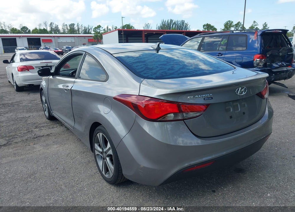 2014 HYUNDAI ELANTRA VIN: KMHDH6AH5EU029670