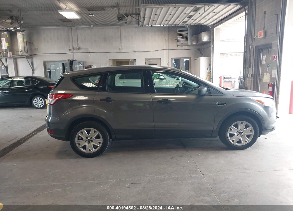 2013 FORD ESCAPE S VIN: 1FMCU0F7XDUB69118