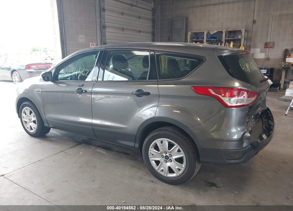 2013 FORD ESCAPE S VIN: 1FMCU0F7XDUB69118