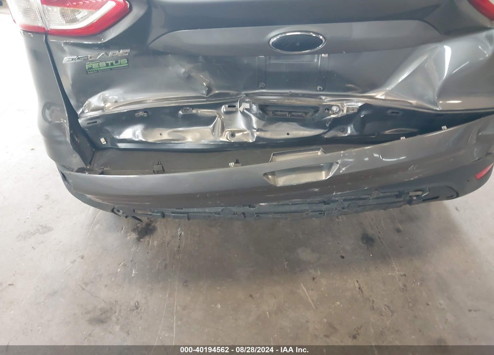 2013 FORD ESCAPE S VIN: 1FMCU0F7XDUB69118