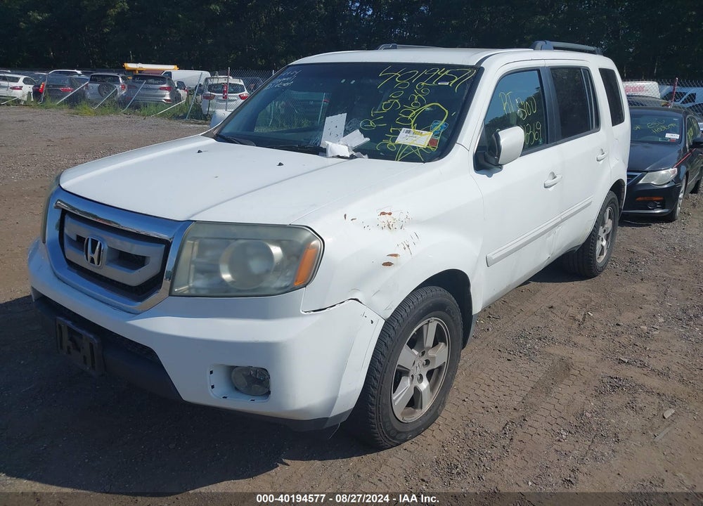 2011 HONDA PILOT EX VIN: 5FNYF4H4XBB014508