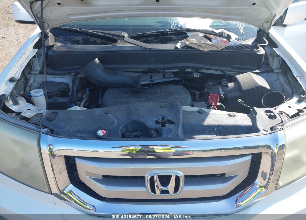 2011 HONDA PILOT EX VIN: 5FNYF4H4XBB014508